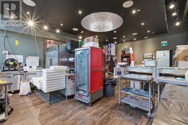 101 - 10 KINGSBRIDGE GARDEN CIRCLE Mississauga (Hurontario) Ontario photo 42