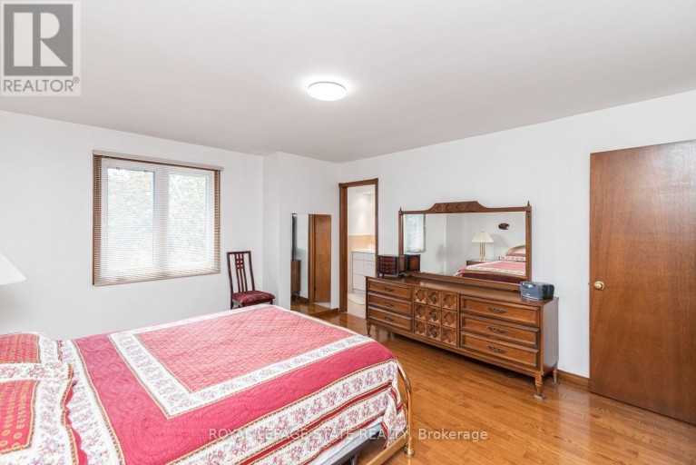 311 HEMLOCK AVENUE, Hamilton (Stoney Creek), Ontario, L8E4J9