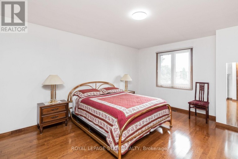 311 HEMLOCK AVENUE, Hamilton (Stoney Creek), Ontario, L8E4J9