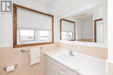 311 HEMLOCK AVENUE Hamilton (Stoney Creek) Ontario photo 30