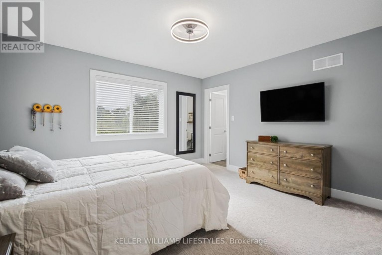 32 - 601 LIONS PARK DRIVE, Strathroy-Caradoc (Mount Brydges), Ontario, N0L1W0