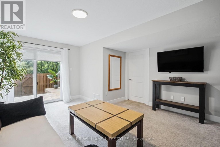 32 - 601 LIONS PARK DRIVE, Strathroy-Caradoc (Mount Brydges), Ontario, N0L1W0