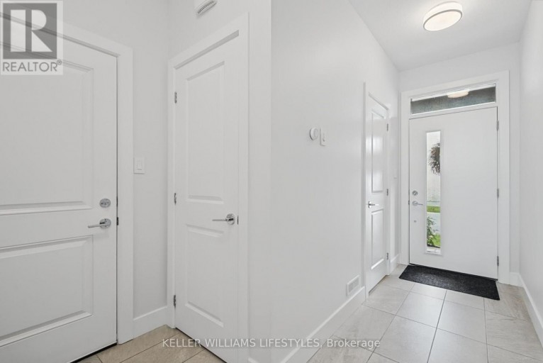 32 - 601 LIONS PARK DRIVE, Strathroy-Caradoc (Mount Brydges), Ontario, N0L1W0