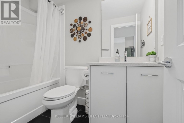 32 - 601 LIONS PARK DRIVE, Strathroy-Caradoc (Mount Brydges), Ontario, N0L1W0