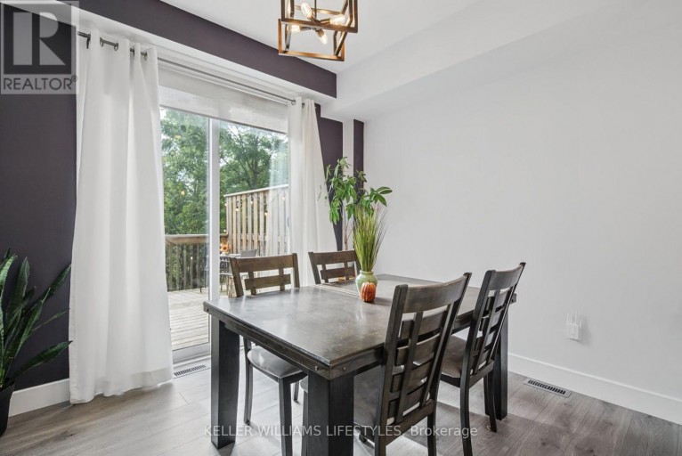 32 - 601 LIONS PARK DRIVE, Strathroy-Caradoc (Mount Brydges), Ontario, N0L1W0