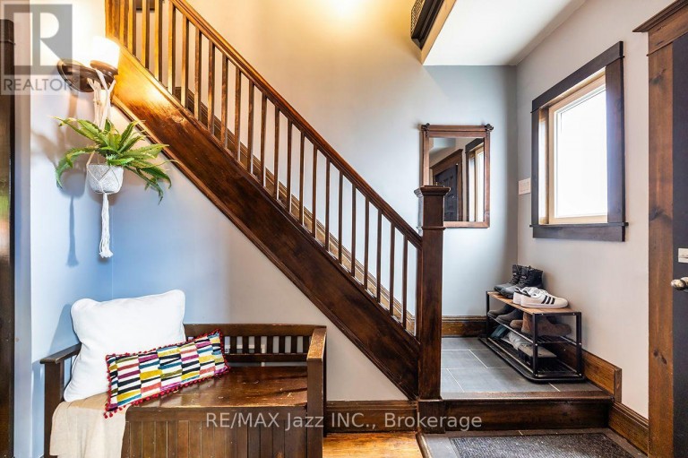 180 OLIVE AVENUE, Oshawa (Central), Ontario, L1H2P2