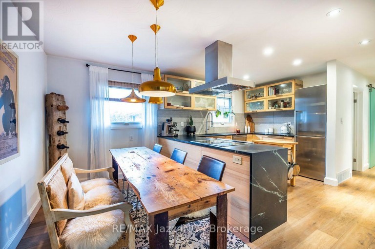 1085 WILLOWDALE AVENUE, Oshawa (Donevan), Ontario, L1H1W7