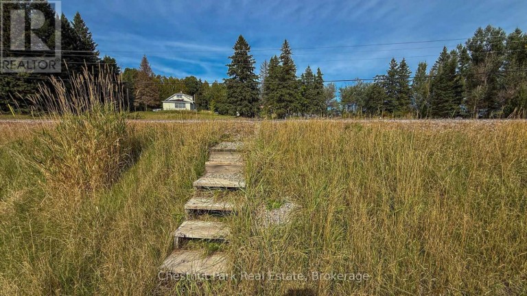 2442 520 HIGHWAY, Burk's Falls, Ontario, P0A1C0