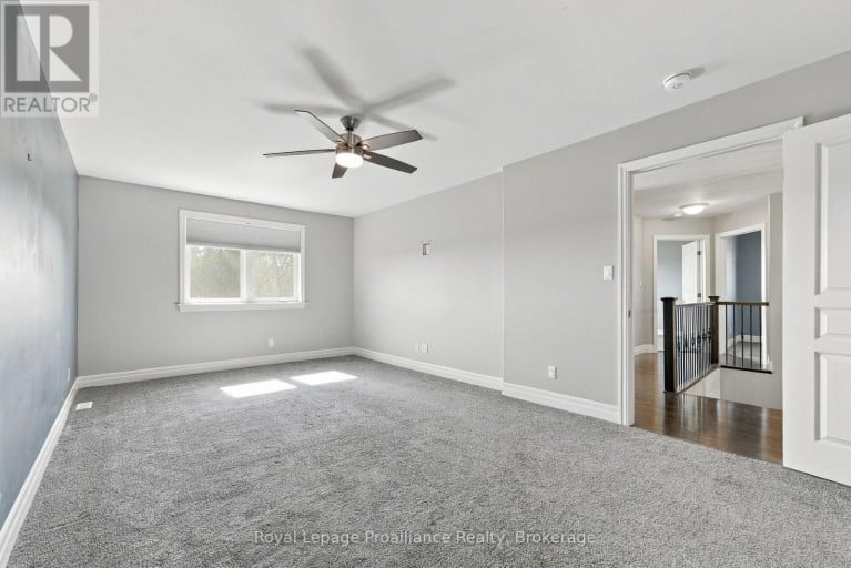 23 CREWS CRESCENT, Quinte West (Murray Ward), Ontario, K8V0G4