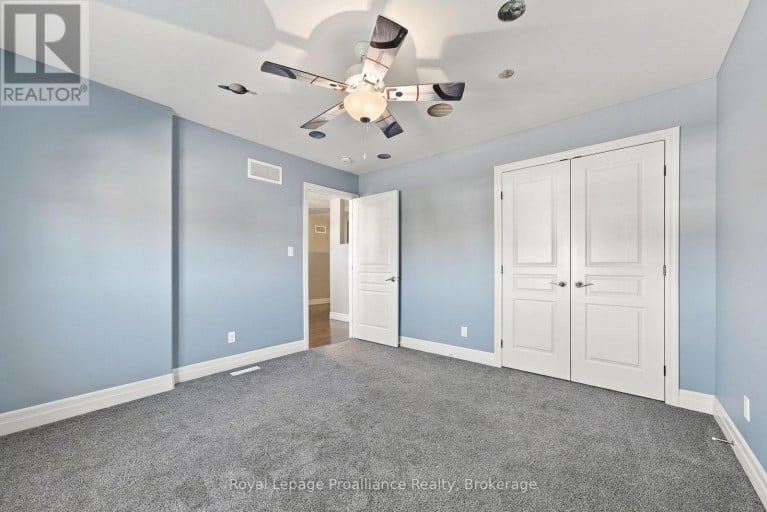 23 CREWS CRESCENT, Quinte West (Murray Ward), Ontario, K8V0G4