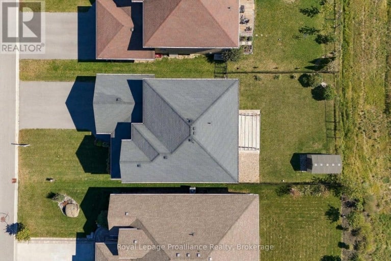 23 CREWS CRESCENT, Quinte West (Murray Ward), Ontario, K8V0G4