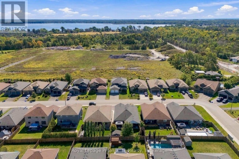 23 CREWS CRESCENT, Quinte West (Murray Ward), Ontario, K8V0G4