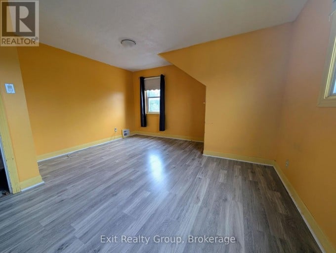 16 MERCIA STREET, Quinte West (Trenton Ward), Ontario, K8V2P3