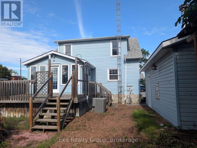 16 MERCIA STREET, Quinte West (Trenton Ward), Ontario, K8V2P3