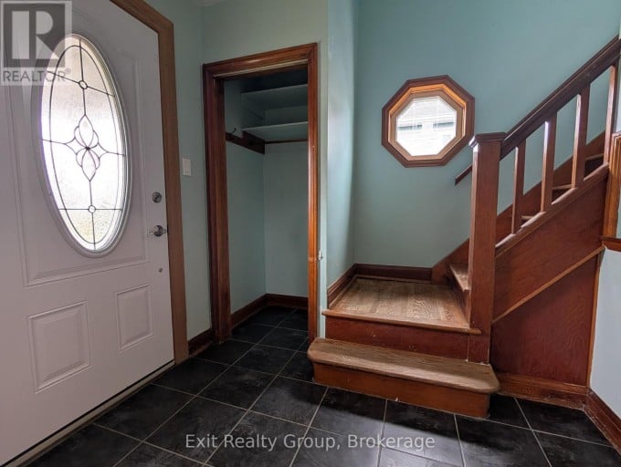 16 MERCIA STREET, Quinte West (Trenton Ward), Ontario, K8V2P3