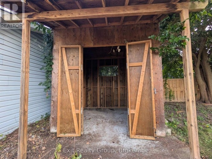 16 MERCIA STREET, Quinte West (Trenton Ward), Ontario, K8V2P3