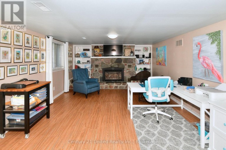 1812 YOUNGS POINT ROAD, Selwyn, Ontario, K0L2H0