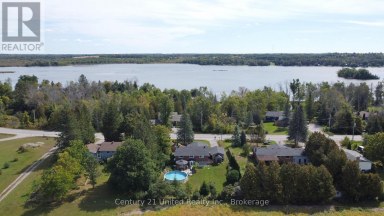 1812 YOUNGS POINT ROAD Selwyn Ontario photo 35