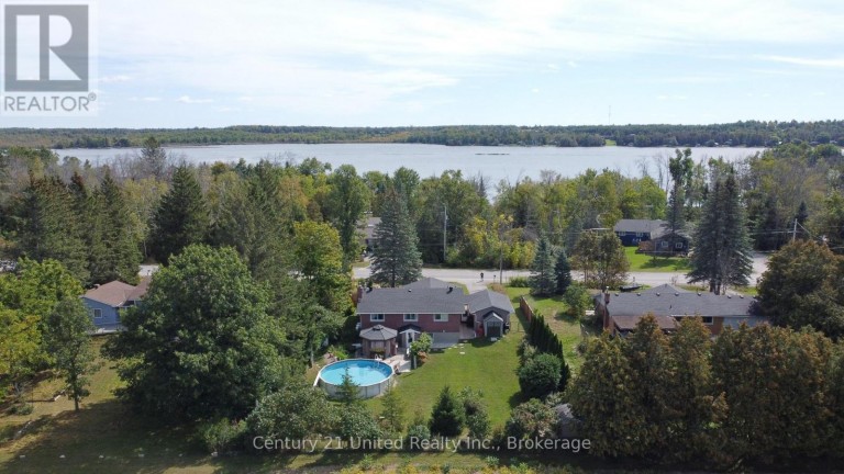 1812 YOUNGS POINT ROAD, Selwyn, Ontario, K0L2H0