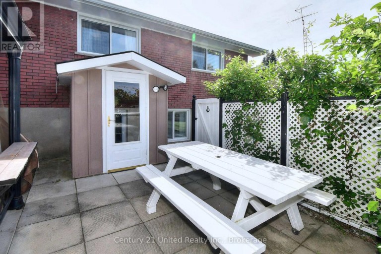 1812 YOUNGS POINT ROAD, Selwyn, Ontario, K0L2H0