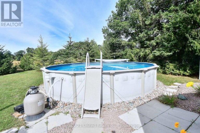 1812 YOUNGS POINT ROAD, Selwyn, Ontario, K0L2H0