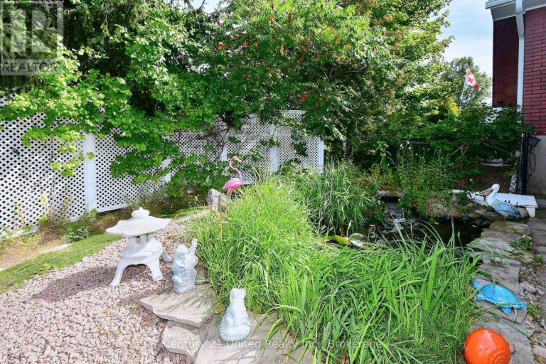 1812 YOUNGS POINT ROAD, Selwyn, Ontario, K0L2H0