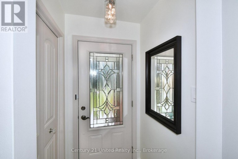 1812 YOUNGS POINT ROAD, Selwyn, Ontario, K0L2H0