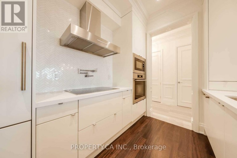 3706 - 311 BAY STREET, Toronto (Bay Street Corridor), Ontario, M5H4G5