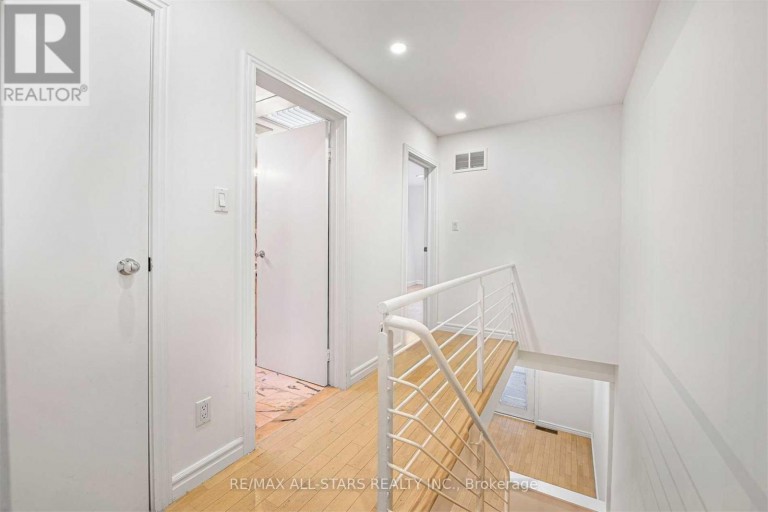 110 BELMONT STREET, Toronto (Annex), Ontario, M5R1P8
