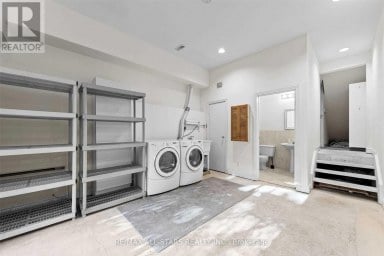 110 BELMONT STREET Toronto (Annex) Ontario photo 21