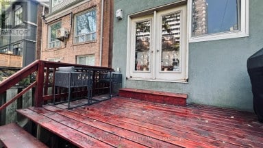 110 BELMONT STREET Toronto (Annex) Ontario photo 26