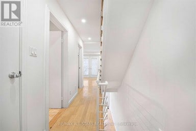 110 BELMONT STREET Toronto (Annex) Ontario photo 9