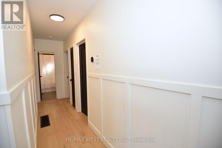 922 CENTRE STREET N, Whitby (Williamsburg), Ontario, L1N4V1