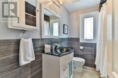 MAIN FLOOR - 4 PRINCEMERE CRESCENT Toronto (Wexford-Maryvale) Ontario photo 21