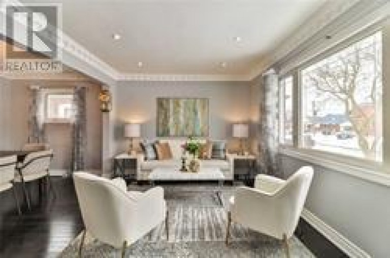 MAIN FLOOR - 4 PRINCEMERE CRESCENT, Toronto (Wexford-Maryvale), Ontario, M1R3W9