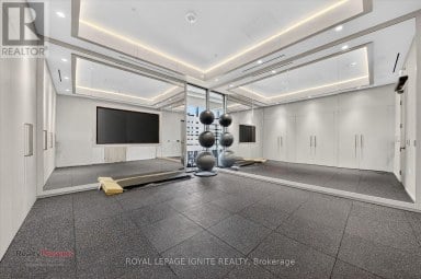 810A - 5 MEADOWVALE ROAD Vaughan (Vaughan Corporate Centre) Ontario photo 18