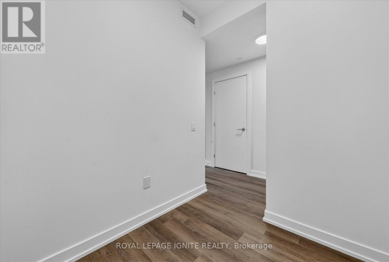810A - 5 MEADOWVALE ROAD, Vaughan (Vaughan Corporate Centre), Ontario, L4K0C7