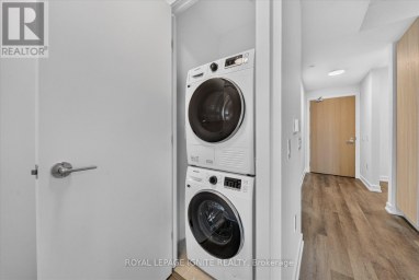 810A - 5 MEADOWVALE ROAD Vaughan (Vaughan Corporate Centre) Ontario photo 9