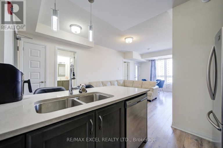 302 - 2 ADAM SELLERS STREET, Markham (Cornell), Ontario, L6B1P2