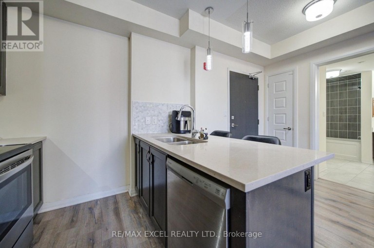 302 - 2 ADAM SELLERS STREET, Markham (Cornell), Ontario, L6B1P2