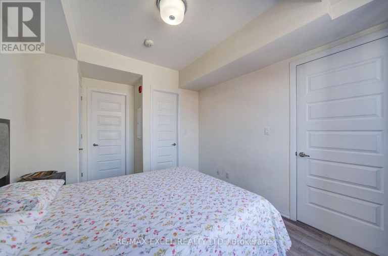 302 - 2 ADAM SELLERS STREET, Markham (Cornell), Ontario, L6B1P2
