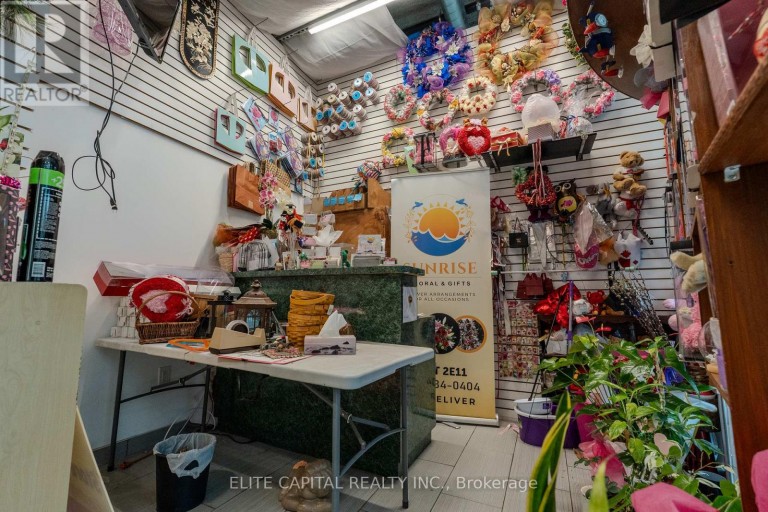 2E11 & 12 - 9390 WOODBINE AVENUE, Markham (Cachet), Ontario, L6C0M5