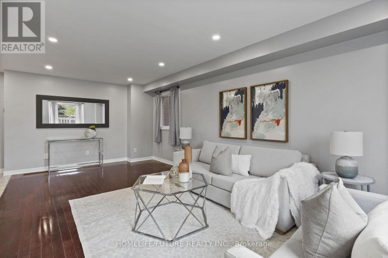 17 HORSTMAN STREET, Markham (Rouge River Estates), Ontario, L3S4G7