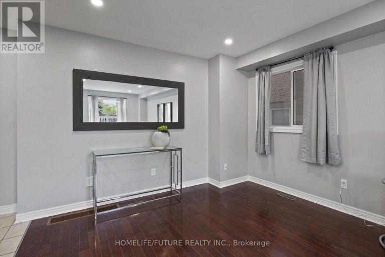 17 HORSTMAN STREET, Markham (Rouge River Estates), Ontario, L3S4G7