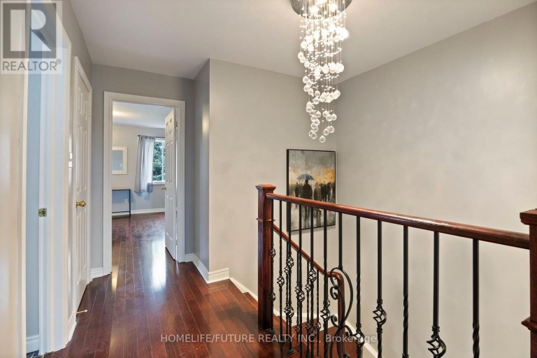 17 HORSTMAN STREET, Markham (Rouge River Estates), Ontario, L3S4G7