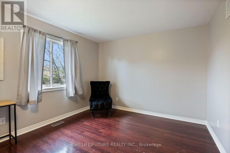 17 HORSTMAN STREET, Markham (Rouge River Estates), Ontario, L3S4G7