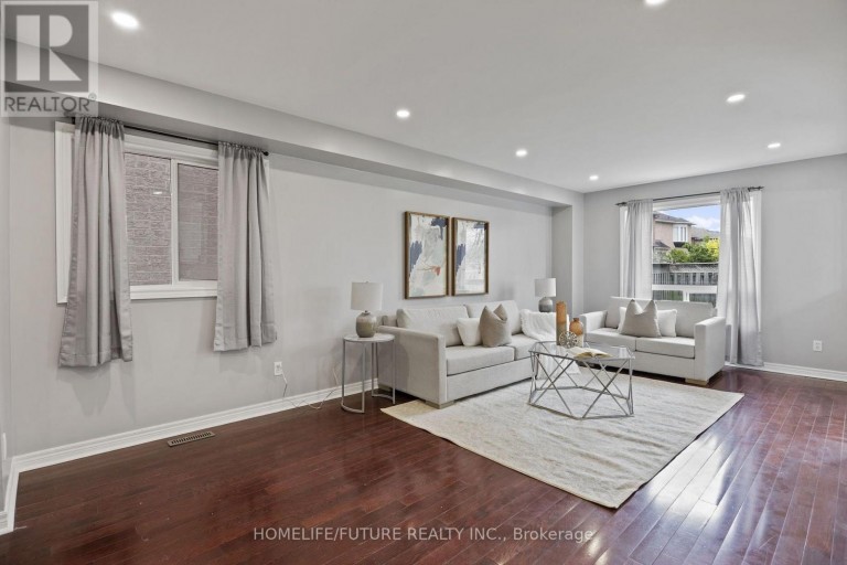 17 HORSTMAN STREET, Markham (Rouge River Estates), Ontario, L3S4G7