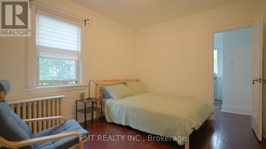 UPPER - 2 LARKIN AVENUE Toronto (High Park-Swansea) Ontario photo 11