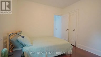 UPPER - 2 LARKIN AVENUE Toronto (High Park-Swansea) Ontario photo 12