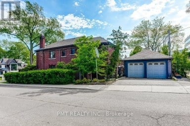 UPPER - 2 LARKIN AVENUE Toronto (High Park-Swansea) Ontario photo 22